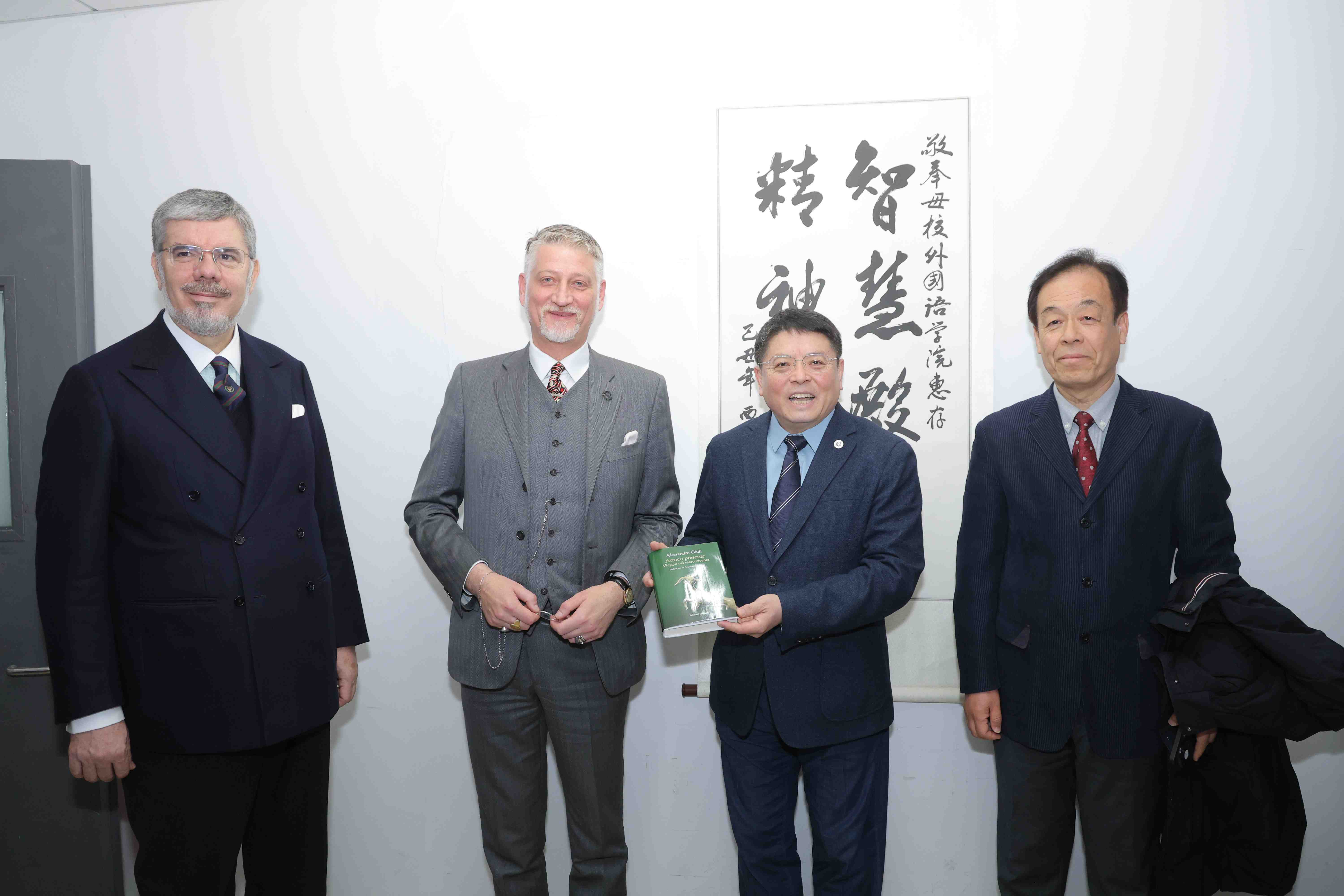 赠书.JPG
